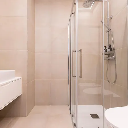 Atlantic Tide Apartament *